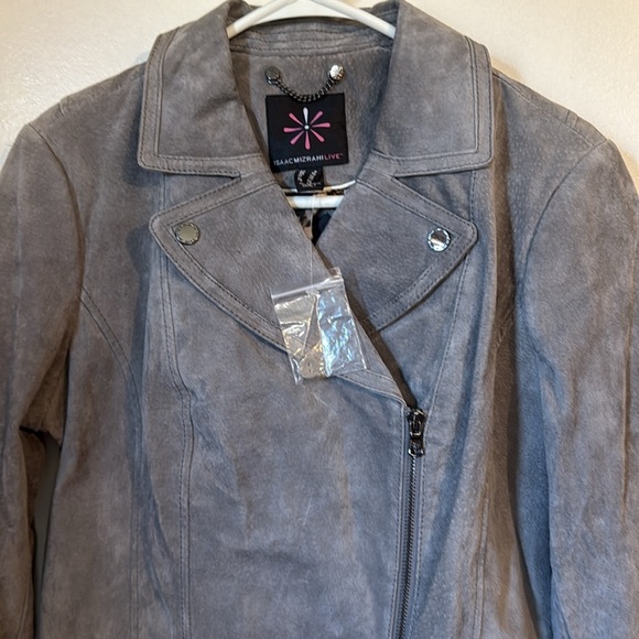 🌹NWT:ISAAC MIZRAHI LIVE LEATHER GRAY MOTO JACKET - Picture 3 of 10